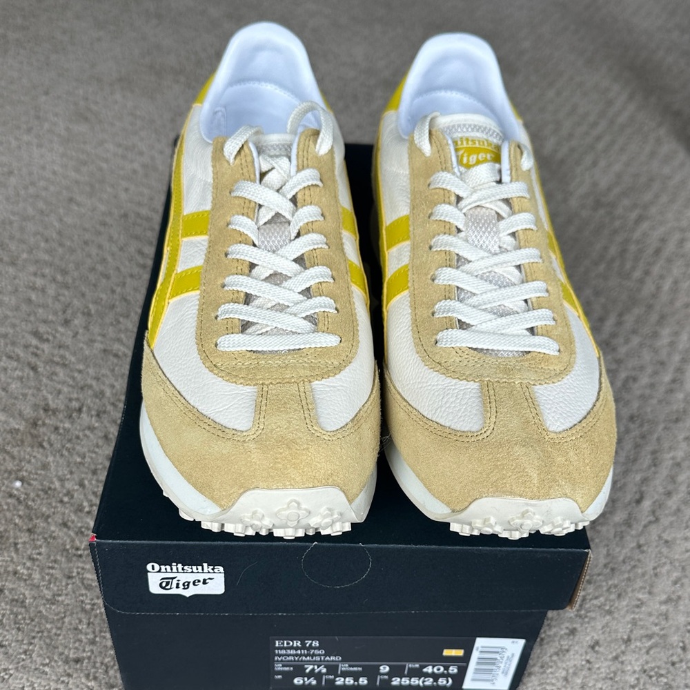 Onitsuka Tiger Sand and Yellow Retro Sneakers women’s size 9 (men’s 7.5)